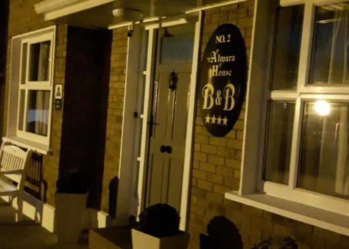 Bed and breakfast Almara House 4*