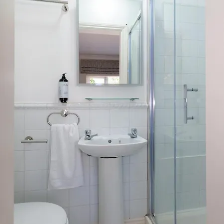 Almara 4* Galway