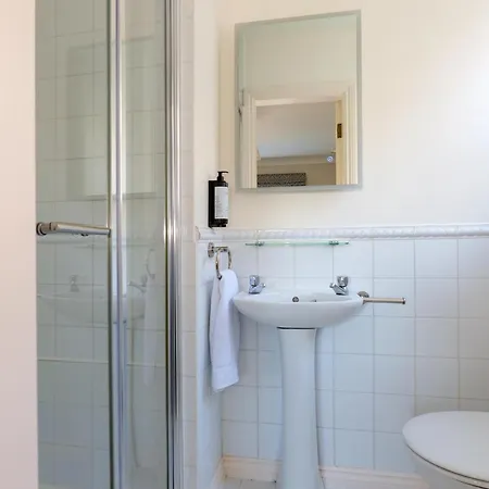 Πανσιόν Almara 4*