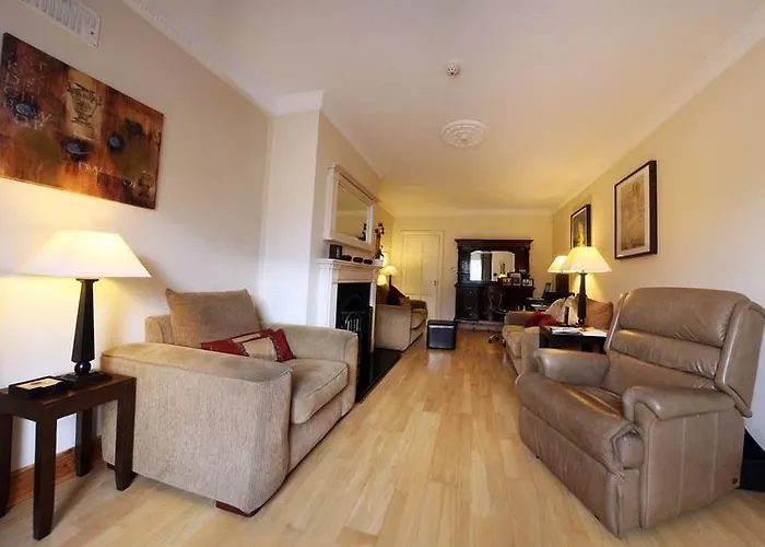 Bed & Breakfast Almara House 4*