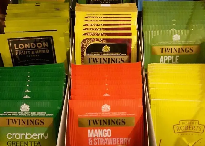 Couette-café Almara House